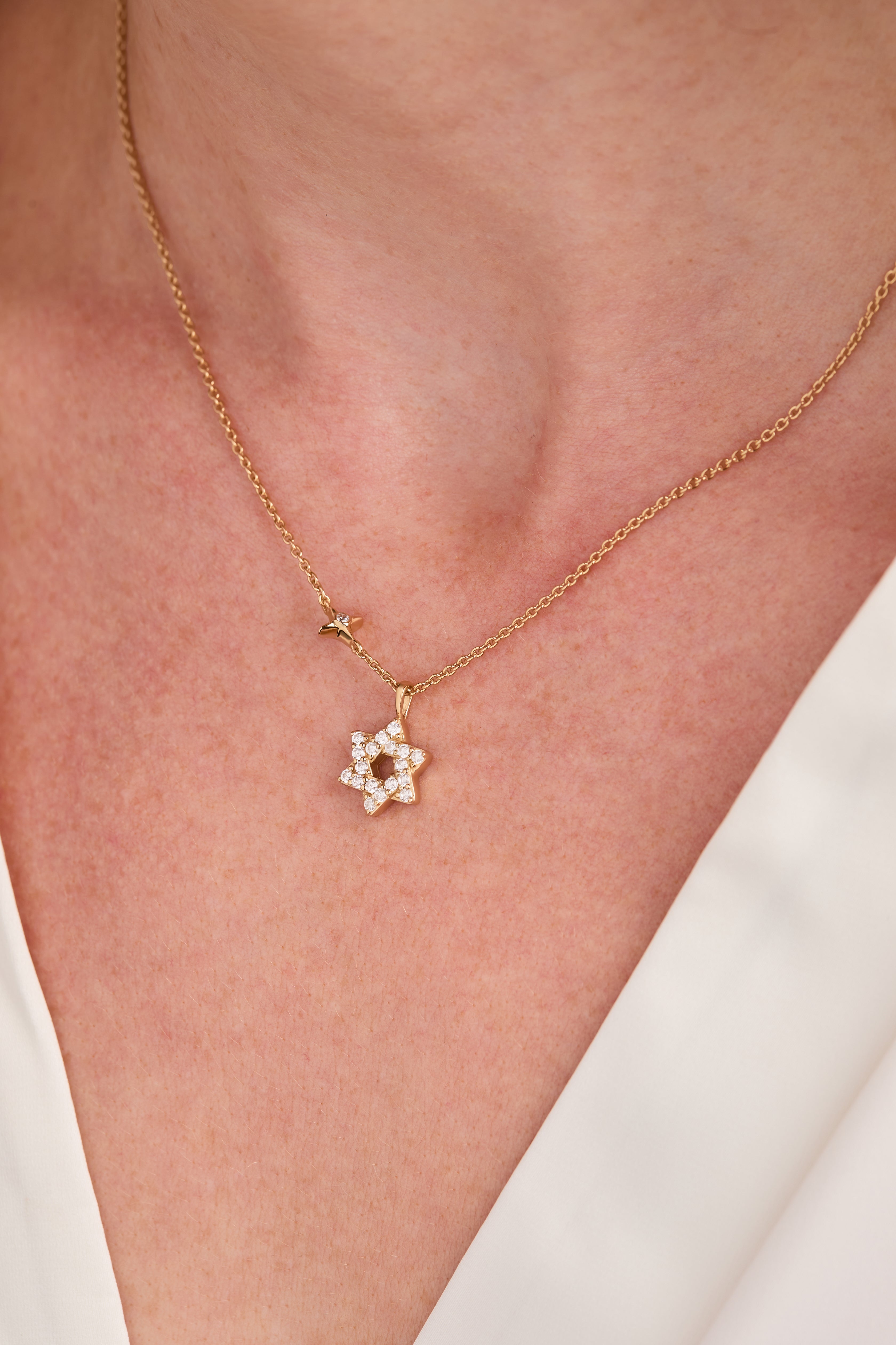 Star of David Delicate Pave Crystal Pendant Necklace - Aaria Tees Aaria Tees