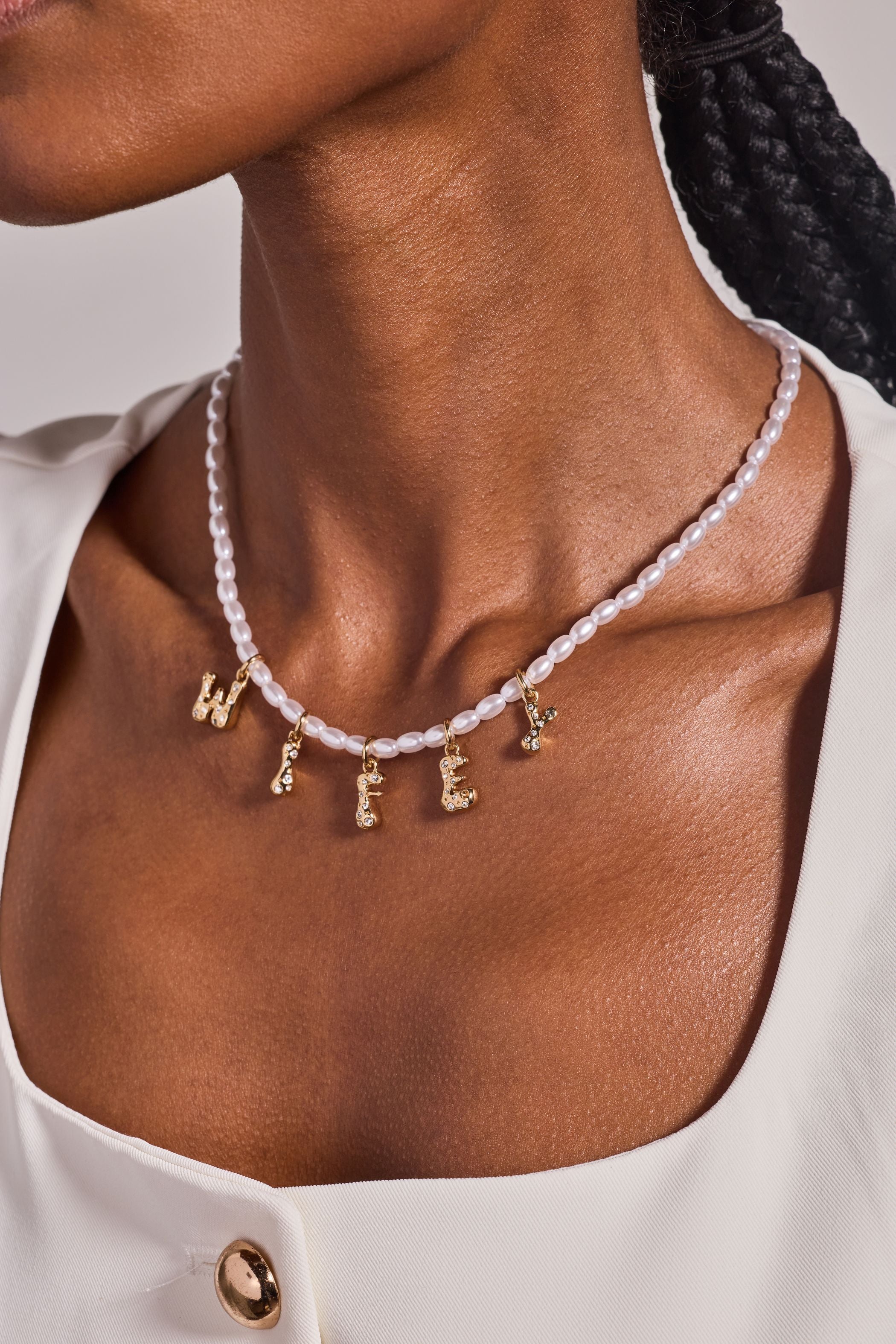 'Wifey' Bubble And Beaded Pearl Necklace - Aaria Tees Aaria Tees