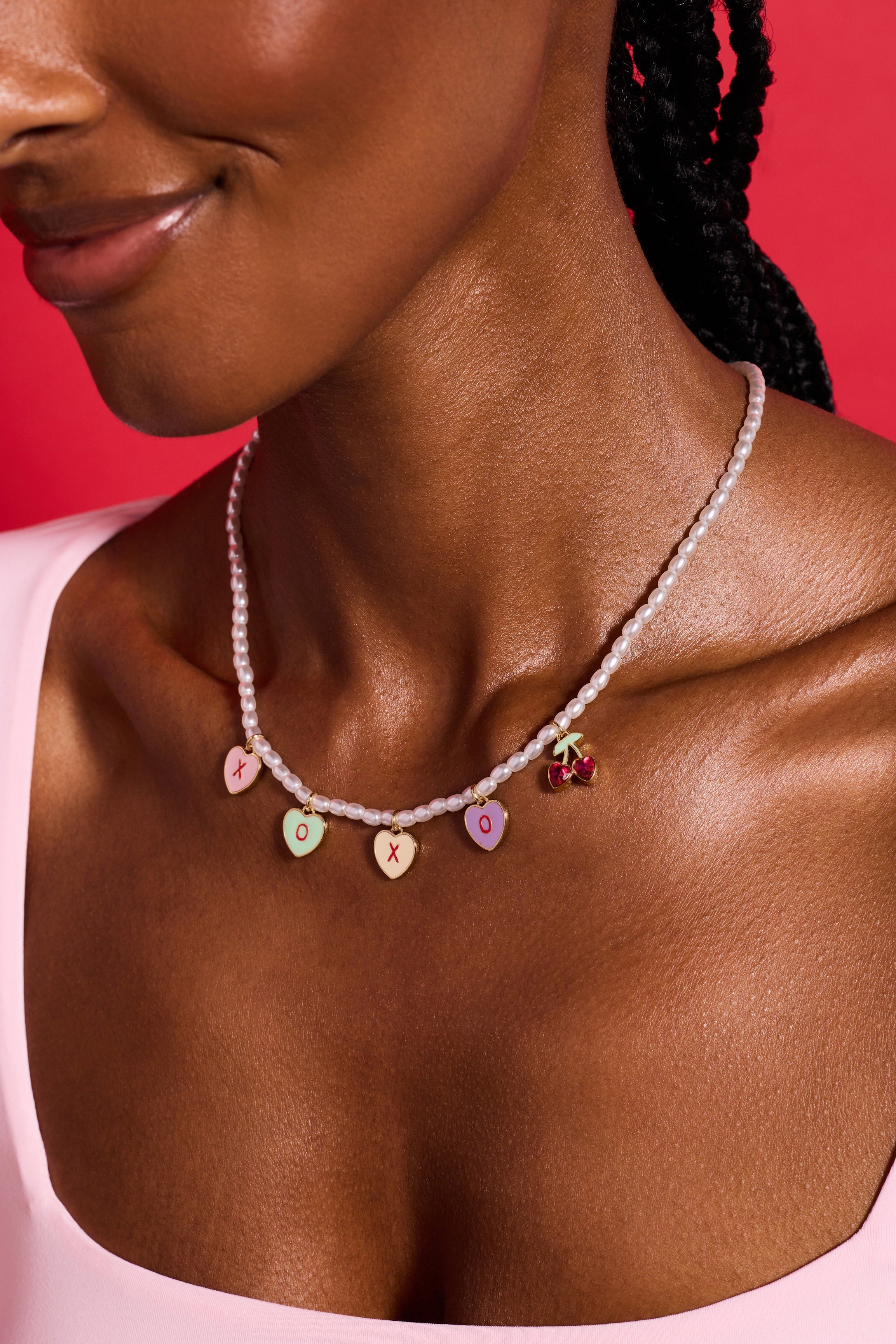Sweethearts® ‘XOXO’ Heart Charm Pearl Beaded Necklace - Aaria Tees Aaria Tees