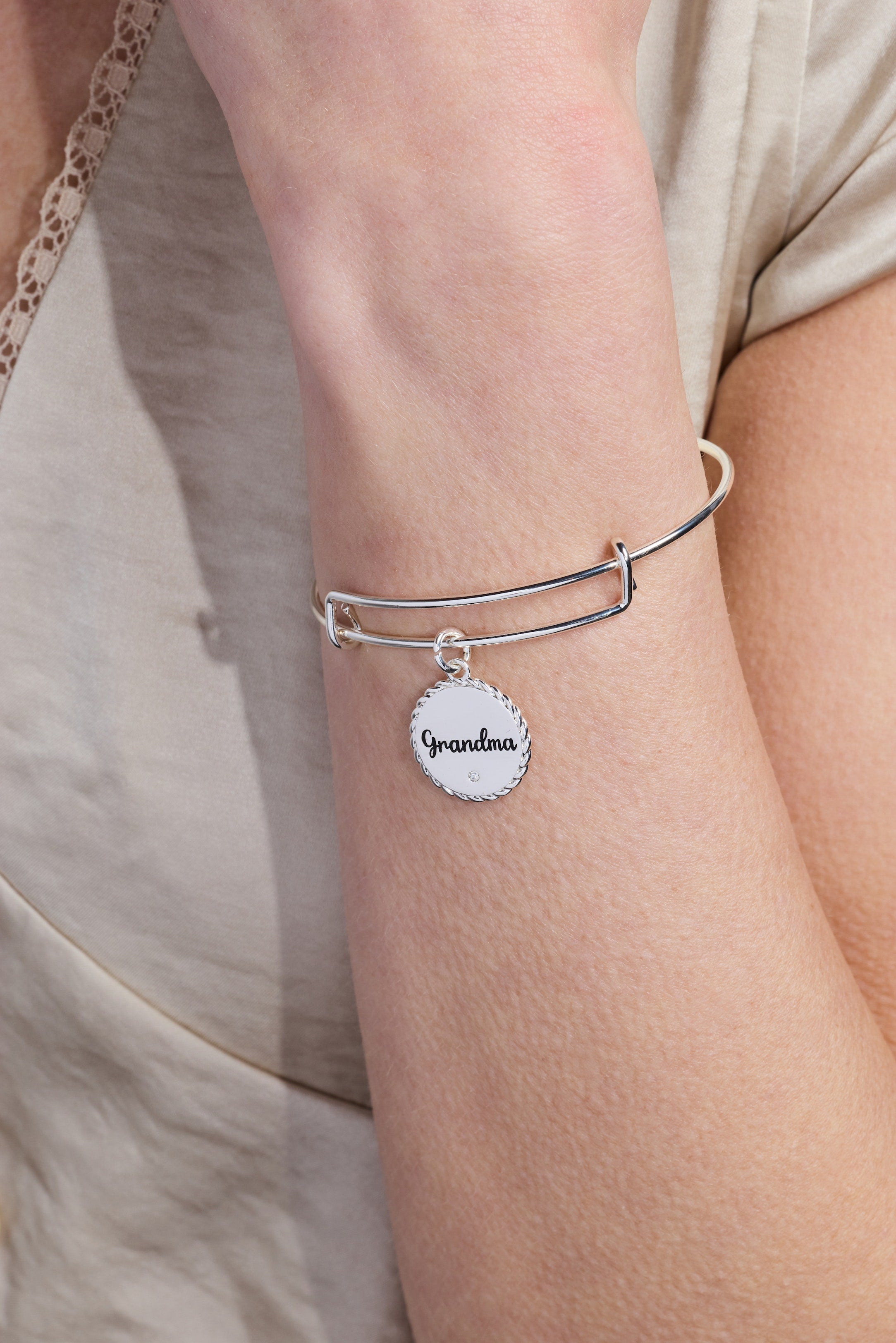 Grandma 'Wise And Warm, Her Love Feels Like Home' Charm Bangle - Aaria Tees Aaria Tees