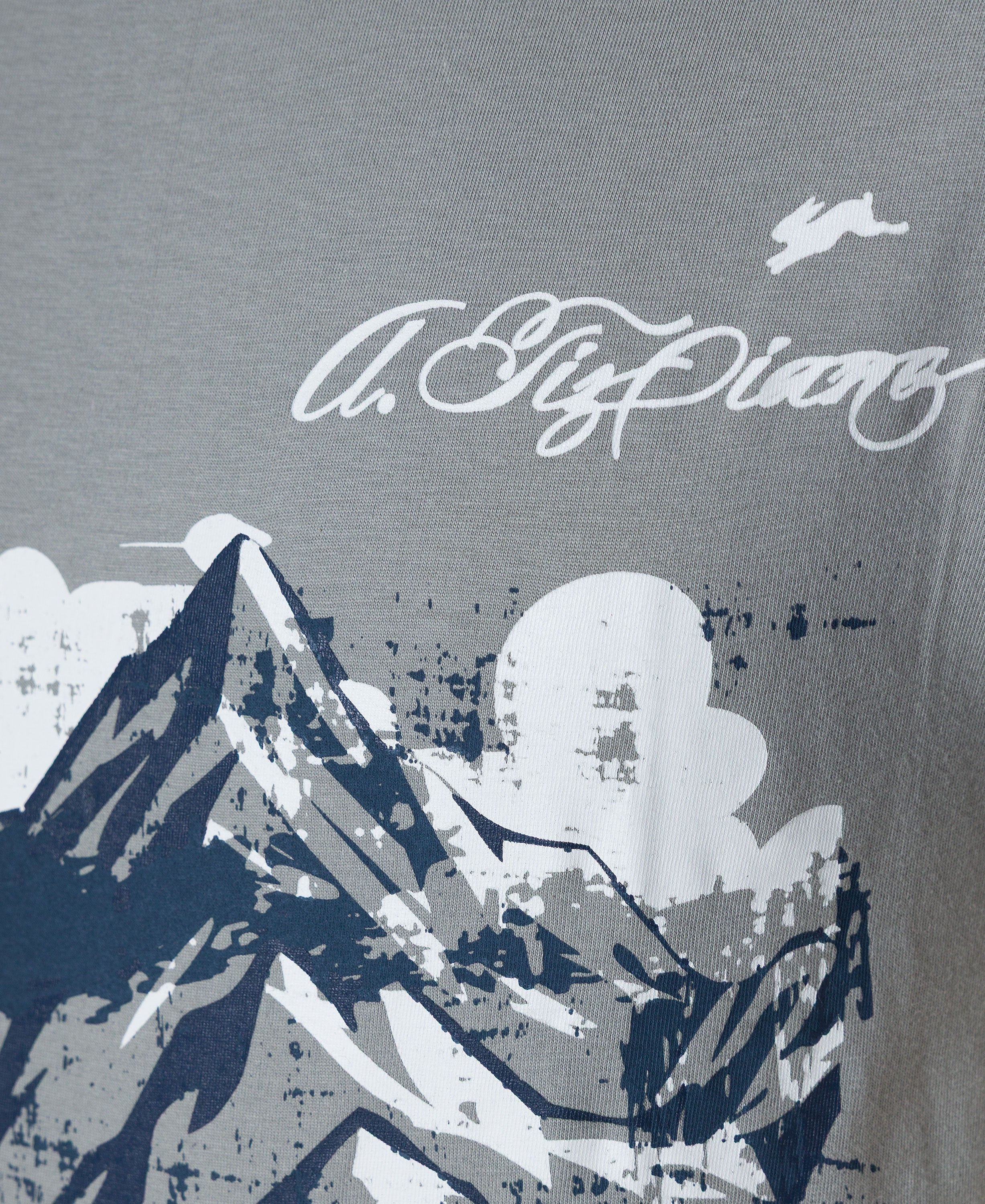 Angel | Graphic Print Tee - Aaria Tees Aaria Tees