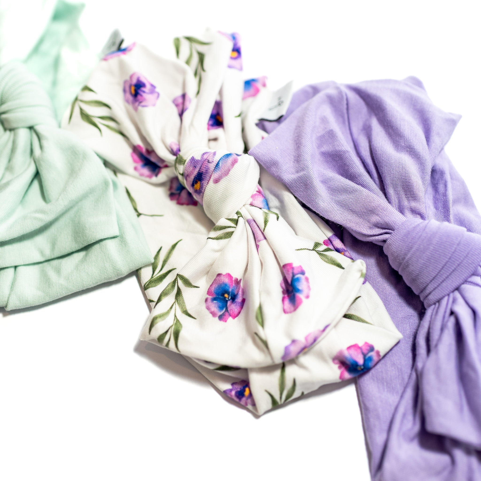  Aaria Tees