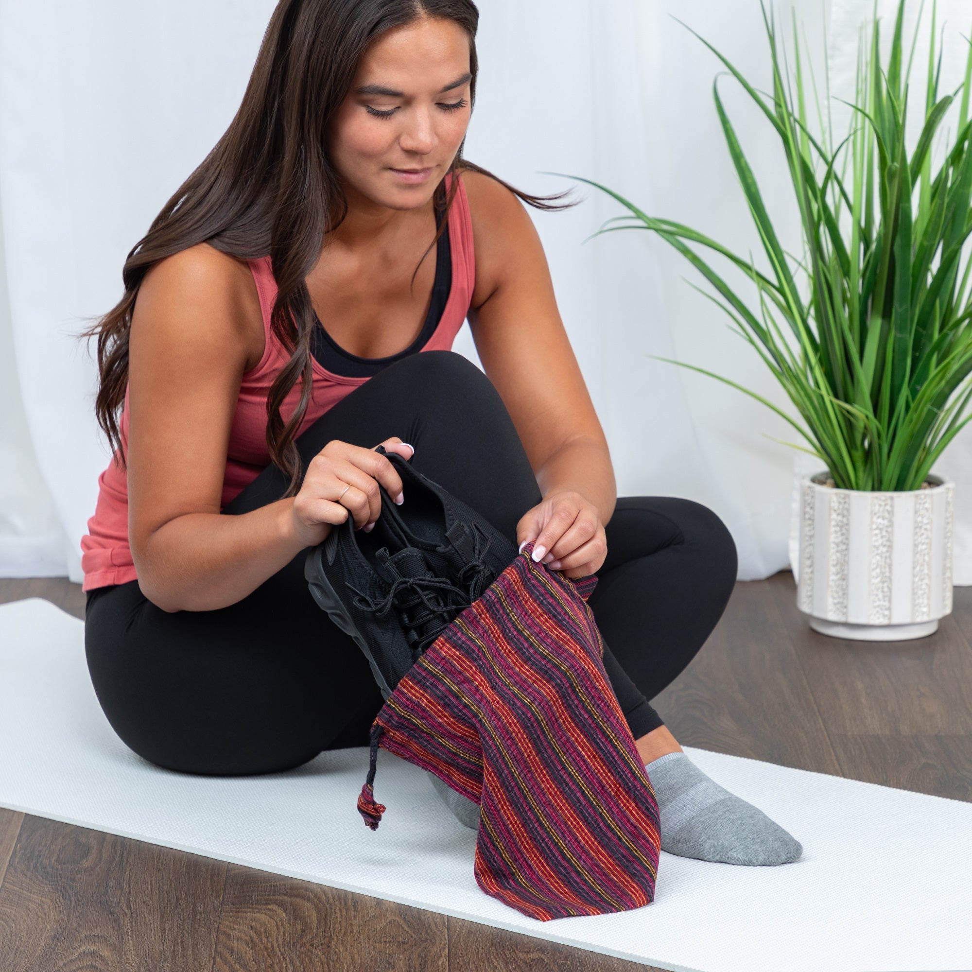 Travel Shoe Bag with Drawstring! - Aaria Tees Aaria Tees