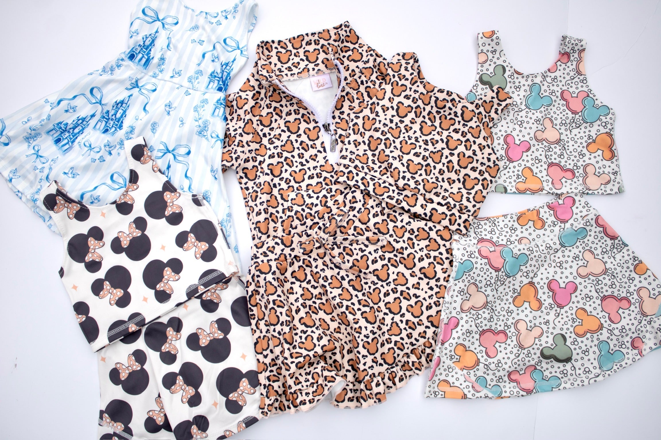  Aaria Tees