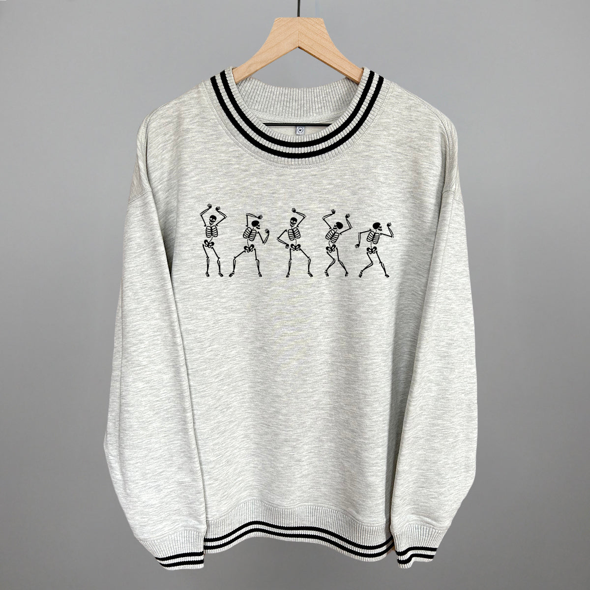  Aaria Tees