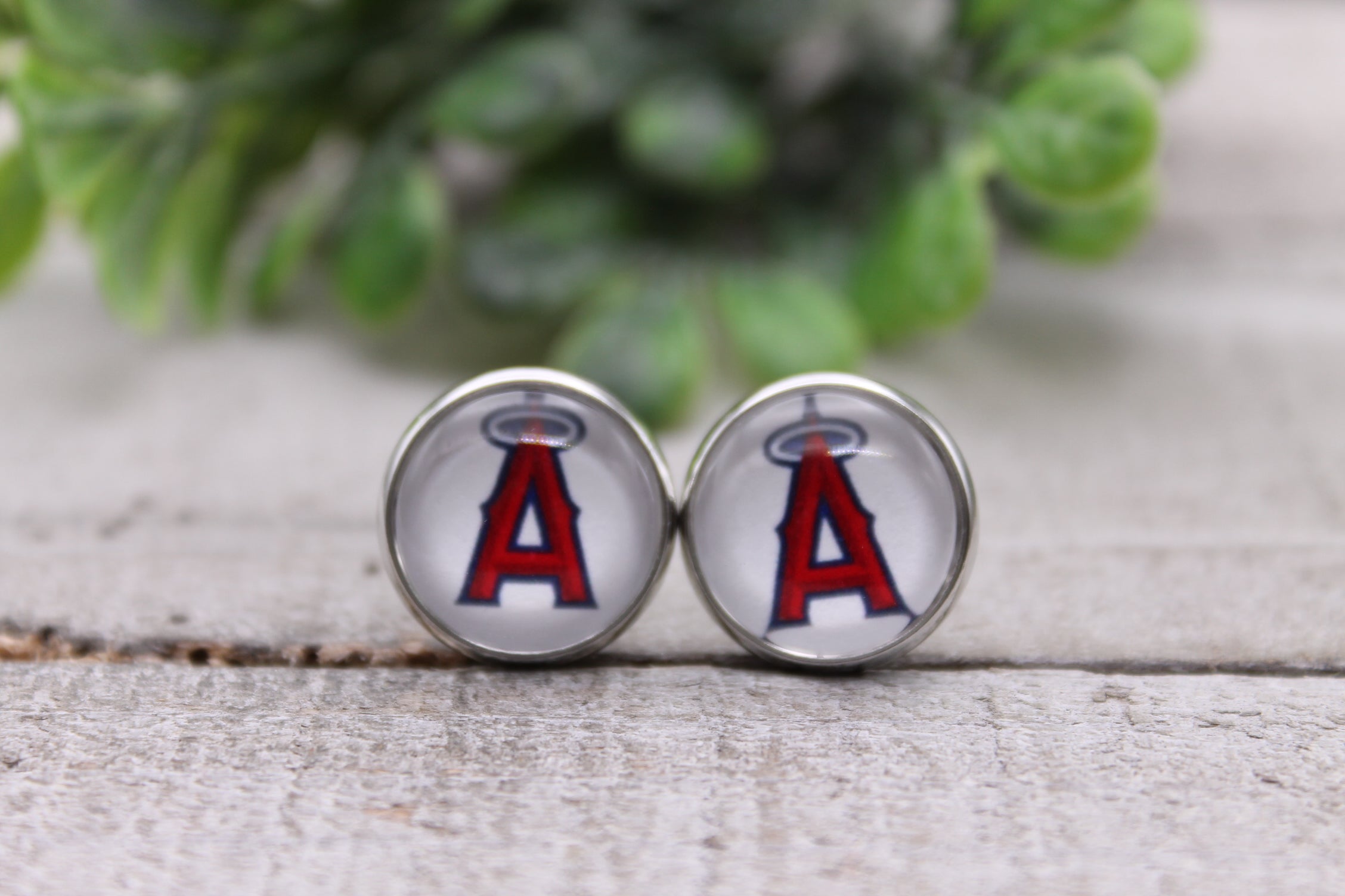  Aaria Tees