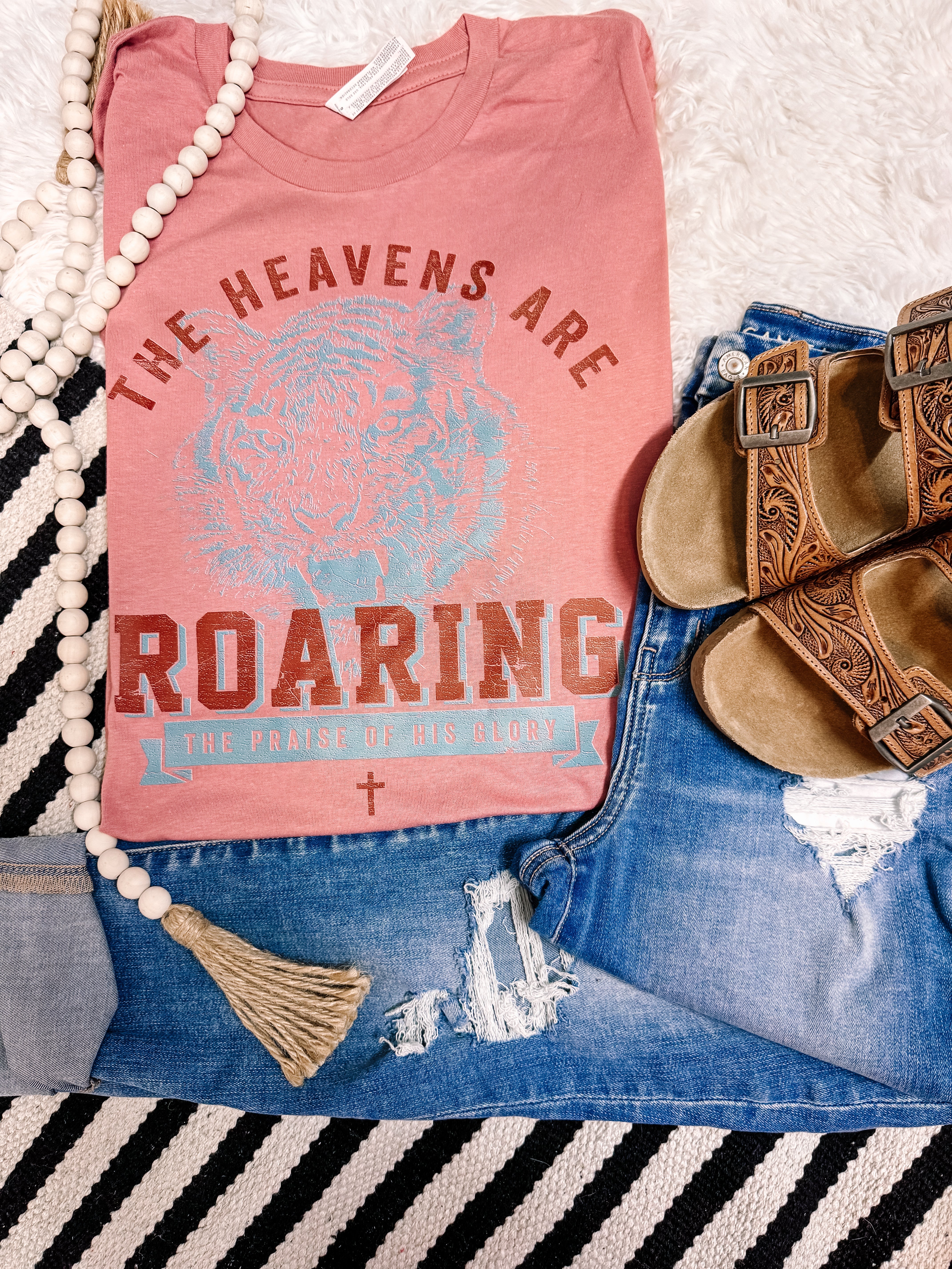 The Heavens are Roaring Faith Graphic Tee - Aaria Tees Aaria Tees