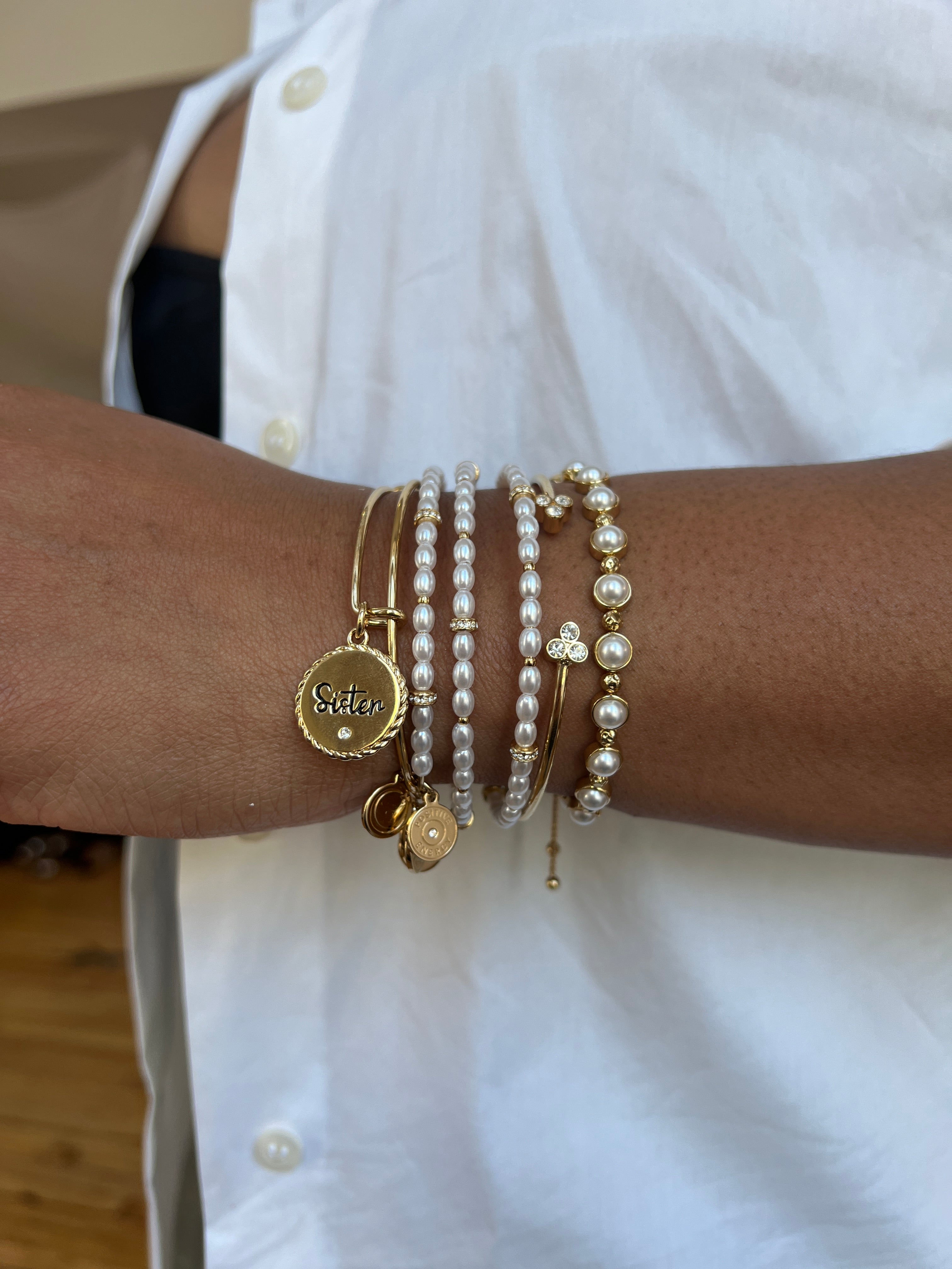Freshwater Pearl Bracelet - Aaria Tees Aaria Tees