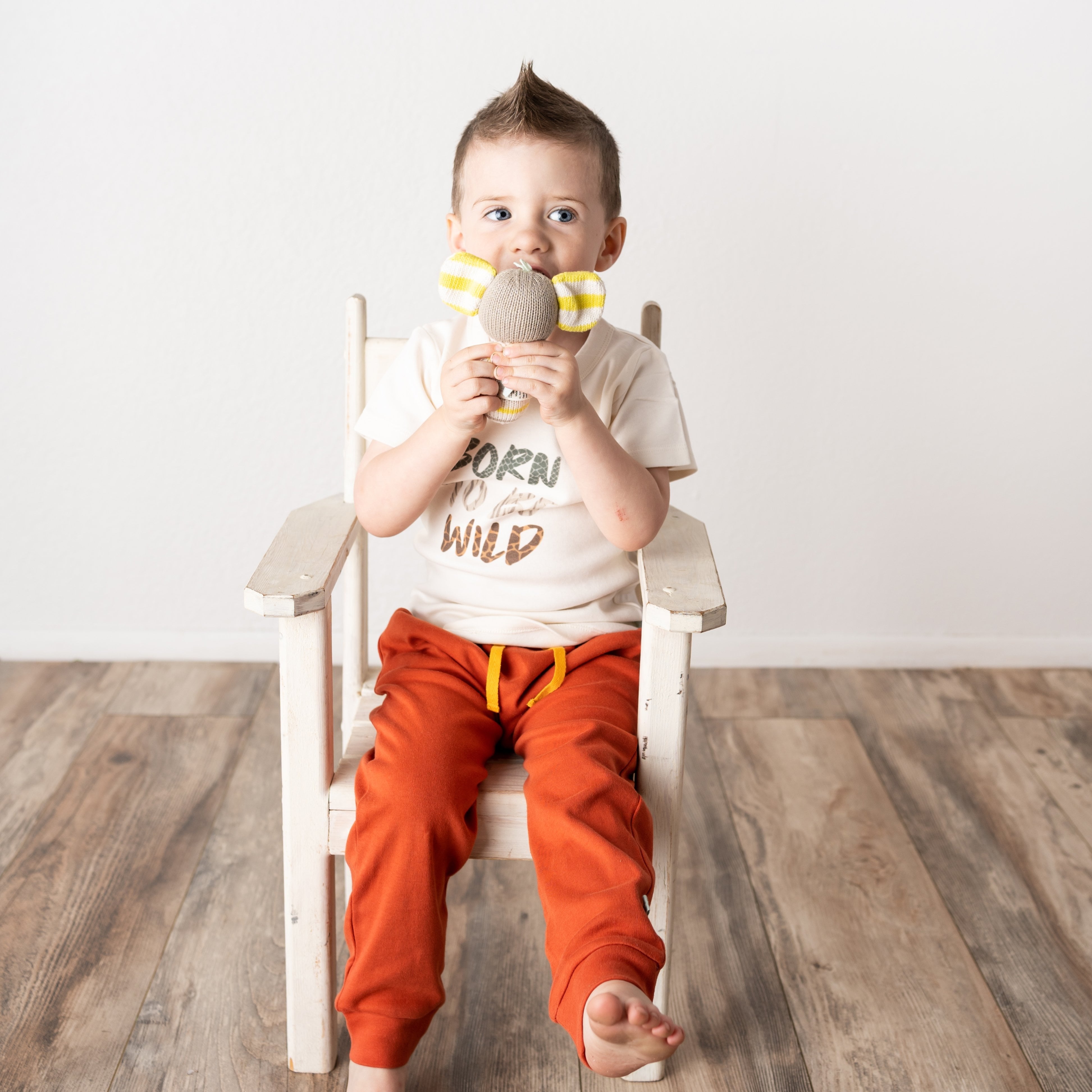 graphic tee | born to be wild - Aaria Tees Aaria Tees