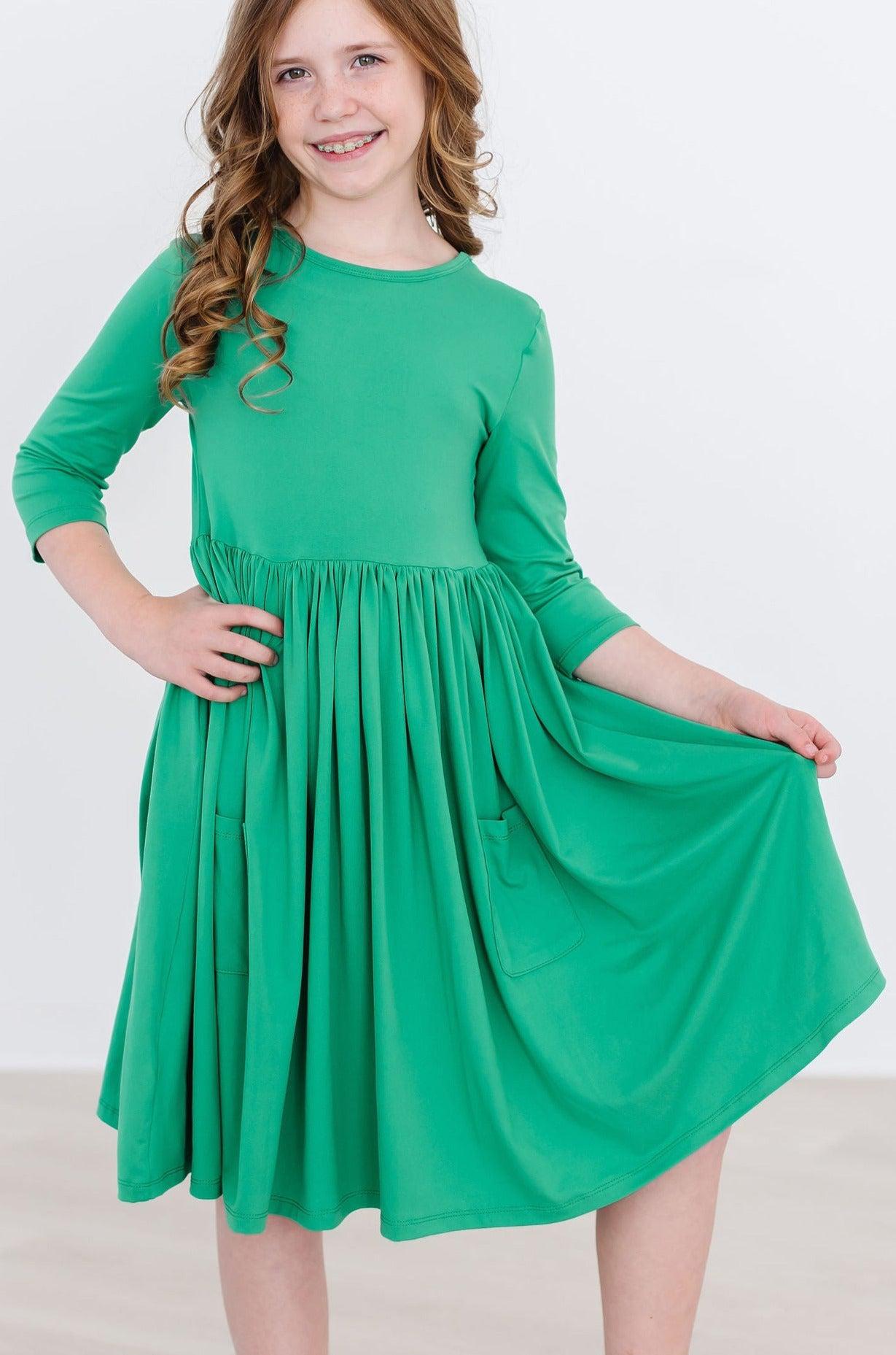 Kelly Green 3/4 Sleeve Pocket Twirl Dress - Aaria Tees Aaria Tees