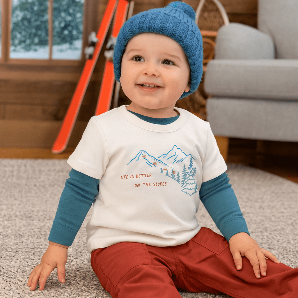 graphic tee | on the slopes - Aaria Tees Aaria Tees