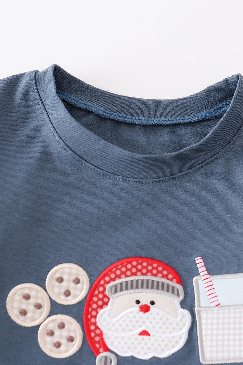  Aaria Tees