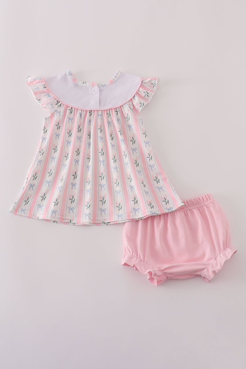  Aaria Tees