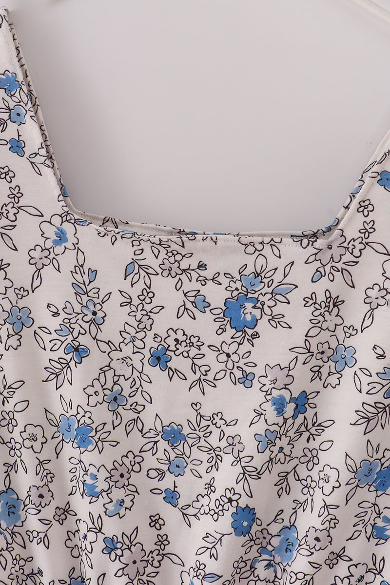  Aaria Tees