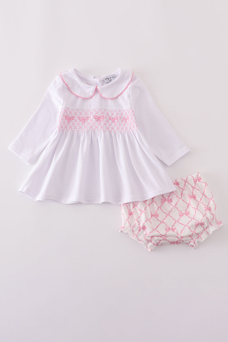  Aaria Tees