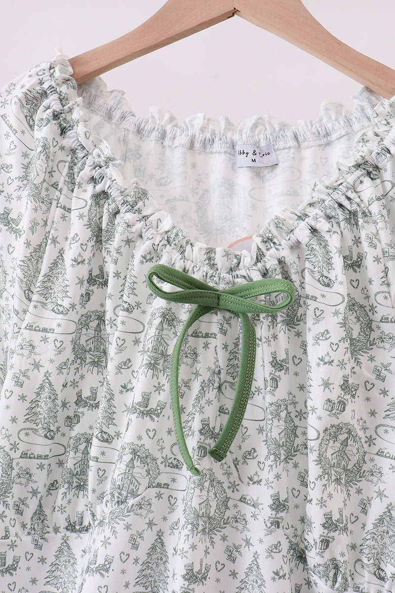 Green christmas tree print mom pajama - Aaria Tees Aaria Tees