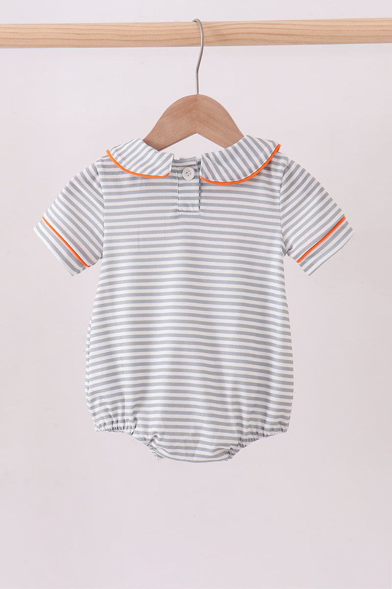  Aaria Tees