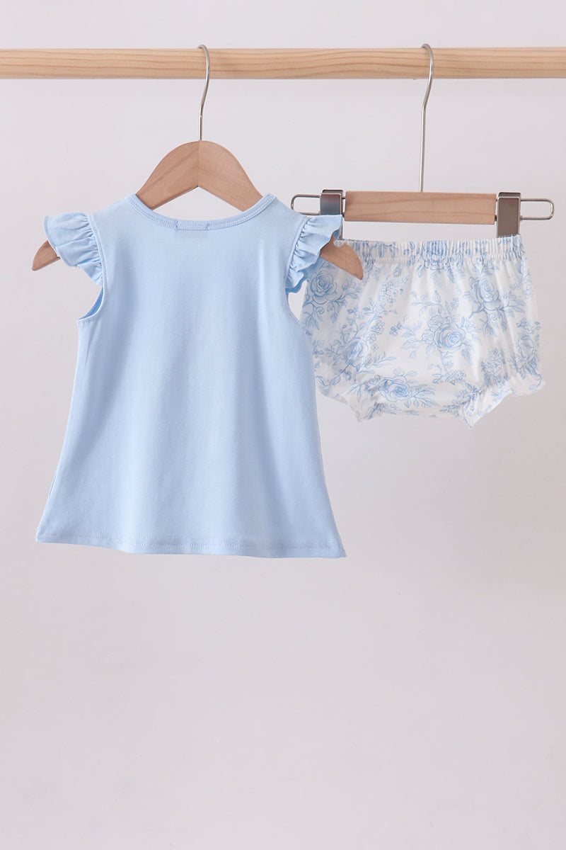  Aaria Tees