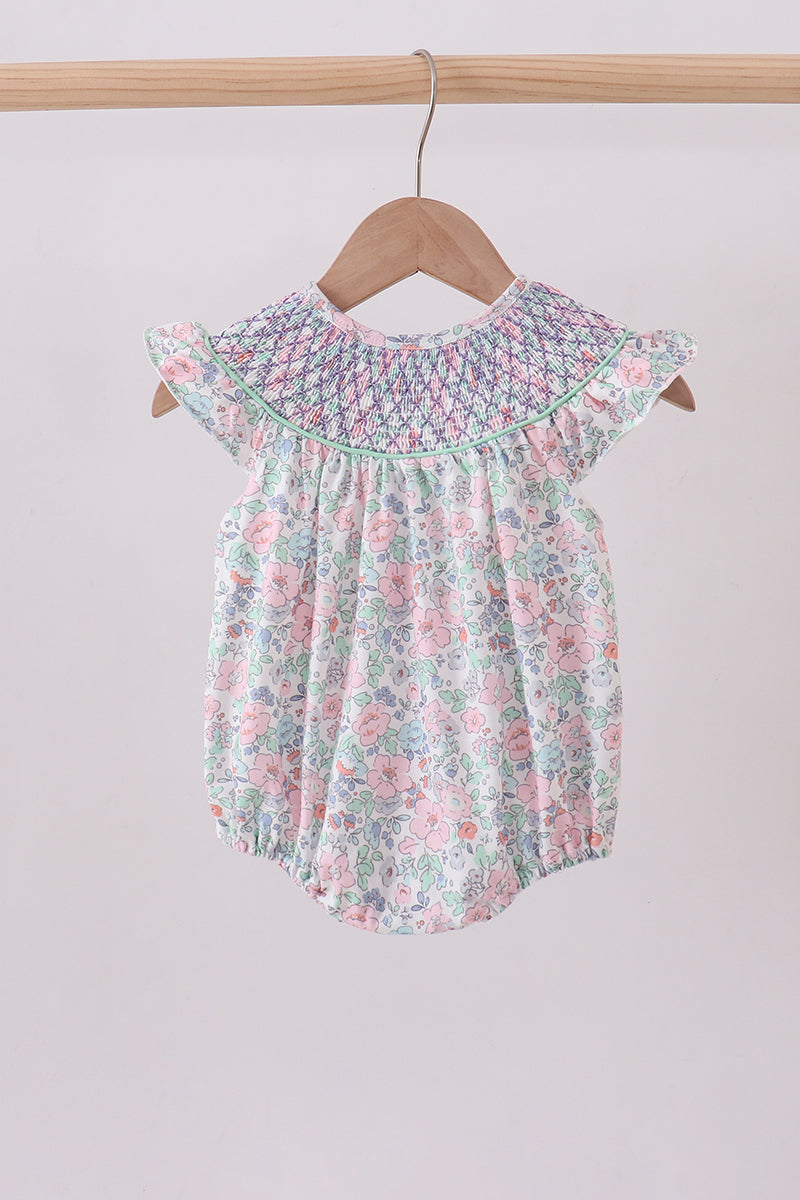  Aaria Tees