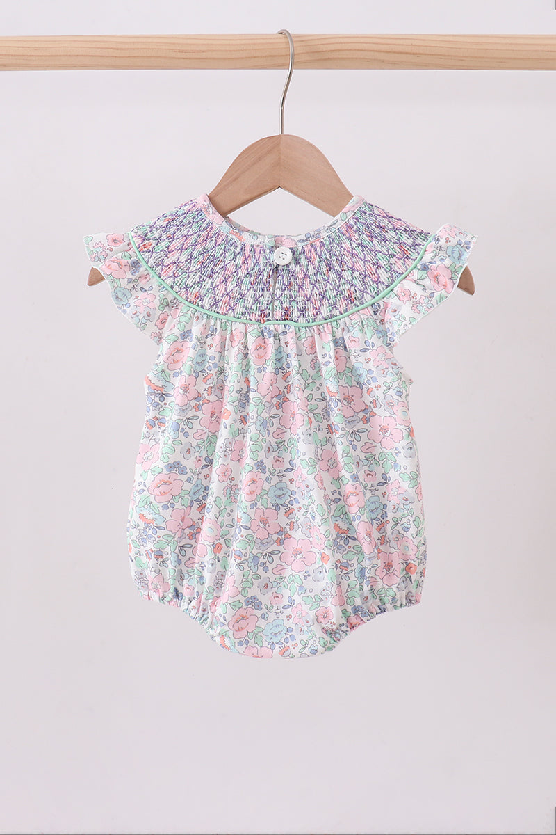  Aaria Tees