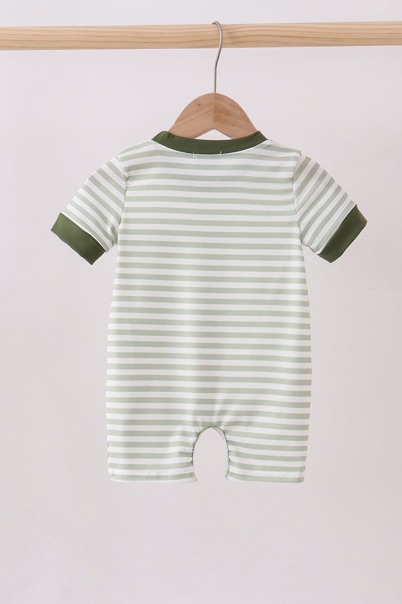  Aaria Tees