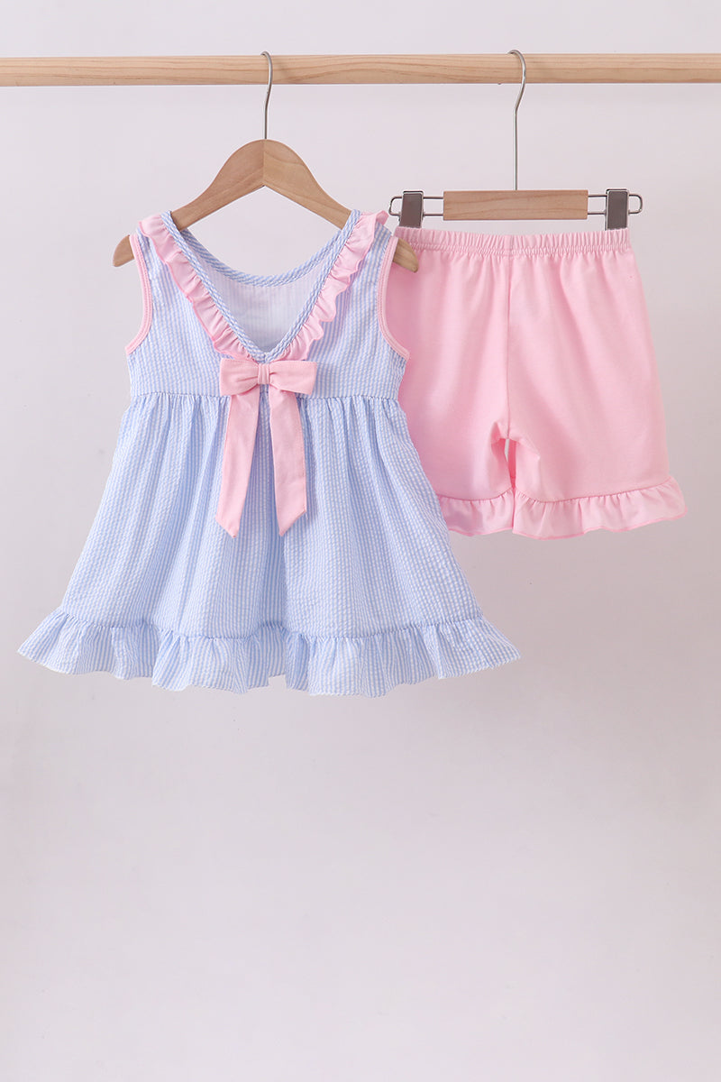  Aaria Tees