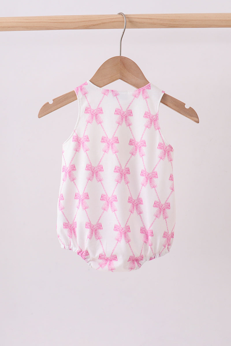  Aaria Tees