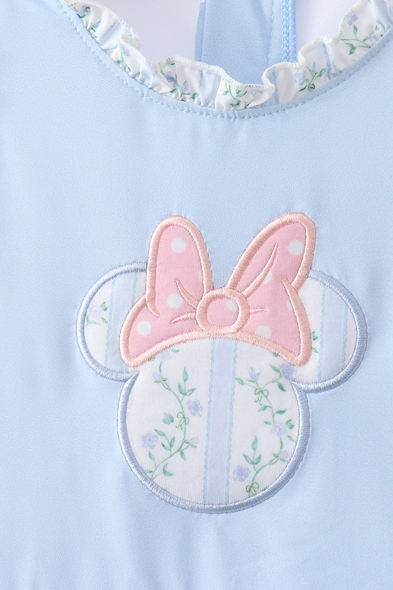  Aaria Tees