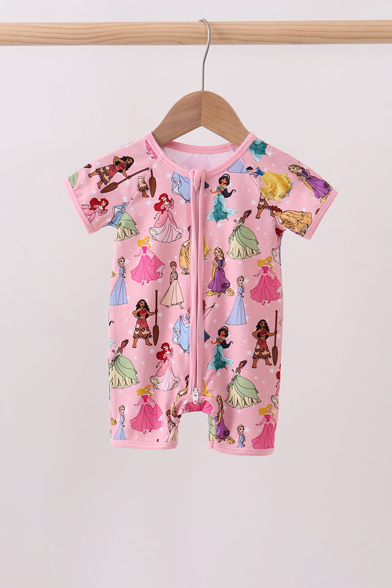  Aaria Tees