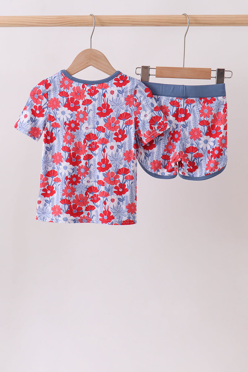  Aaria Tees