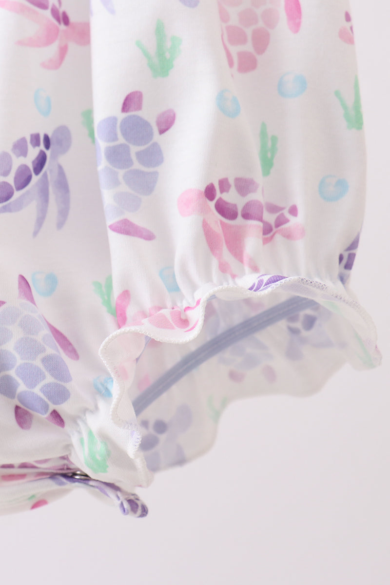 Aaria Tees