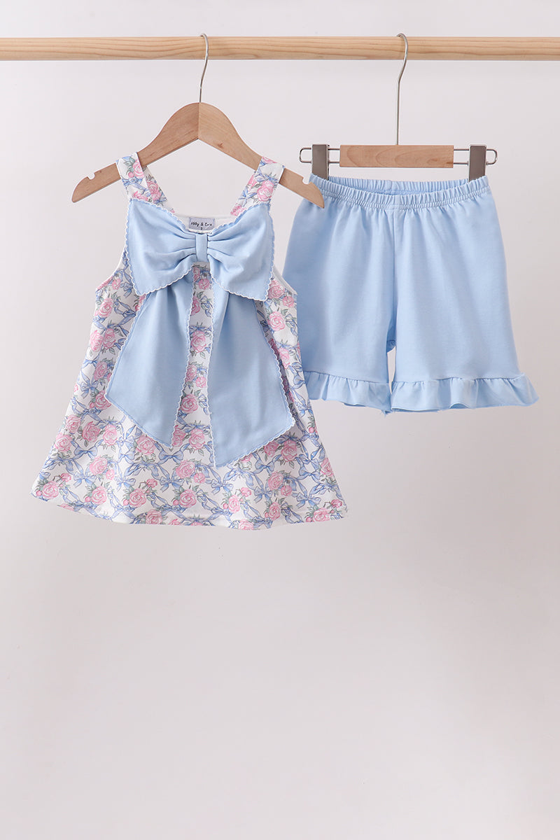  Aaria Tees