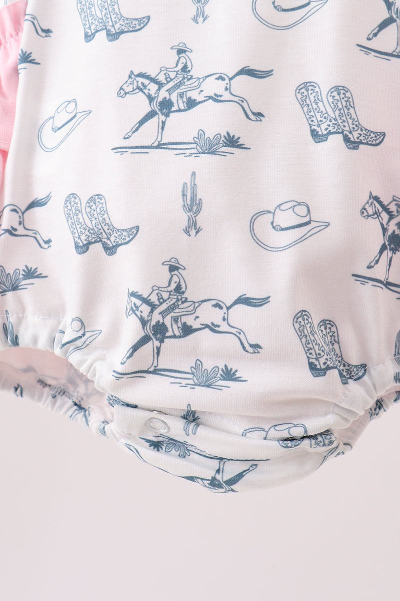  Aaria Tees