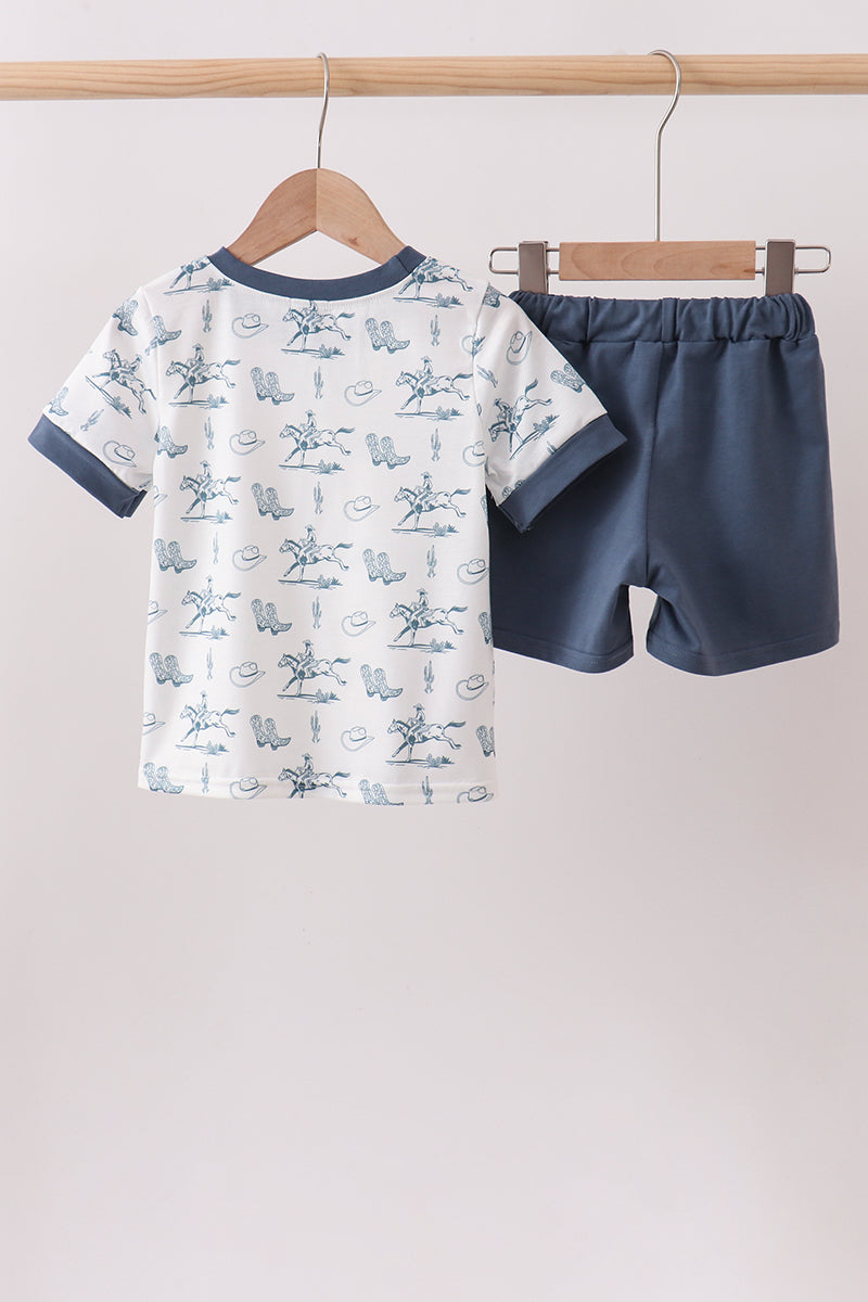  Aaria Tees