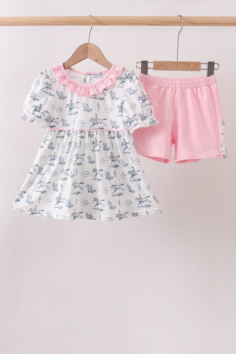  Aaria Tees