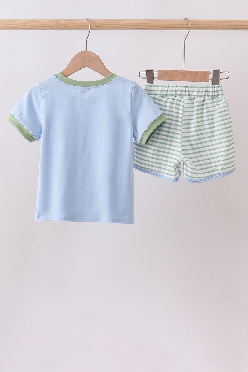  Aaria Tees