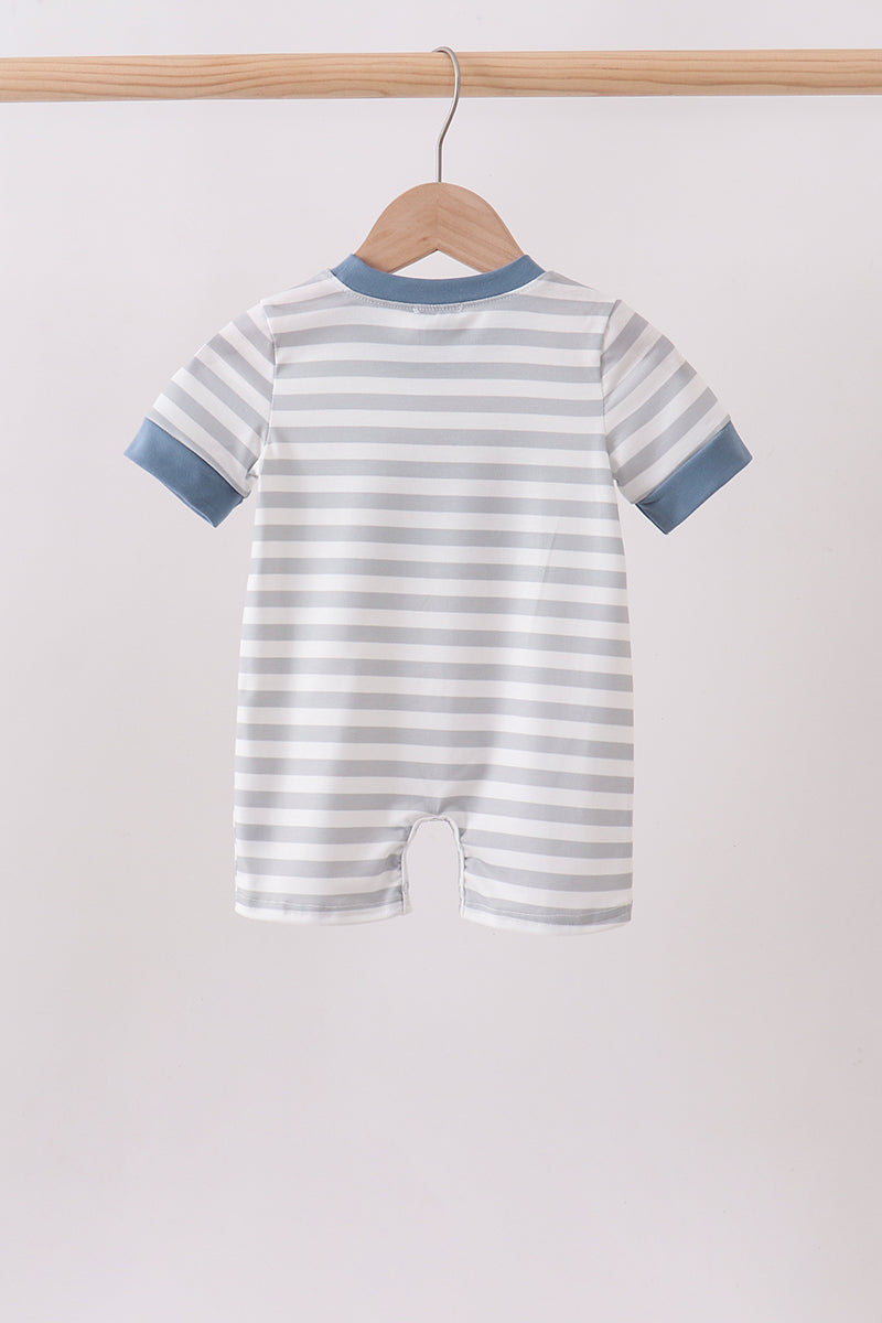  Aaria Tees