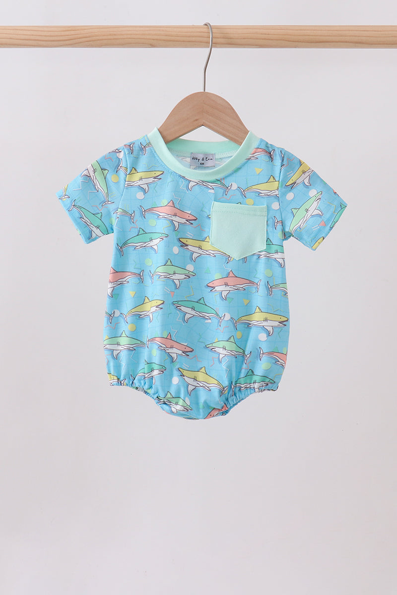  Aaria Tees