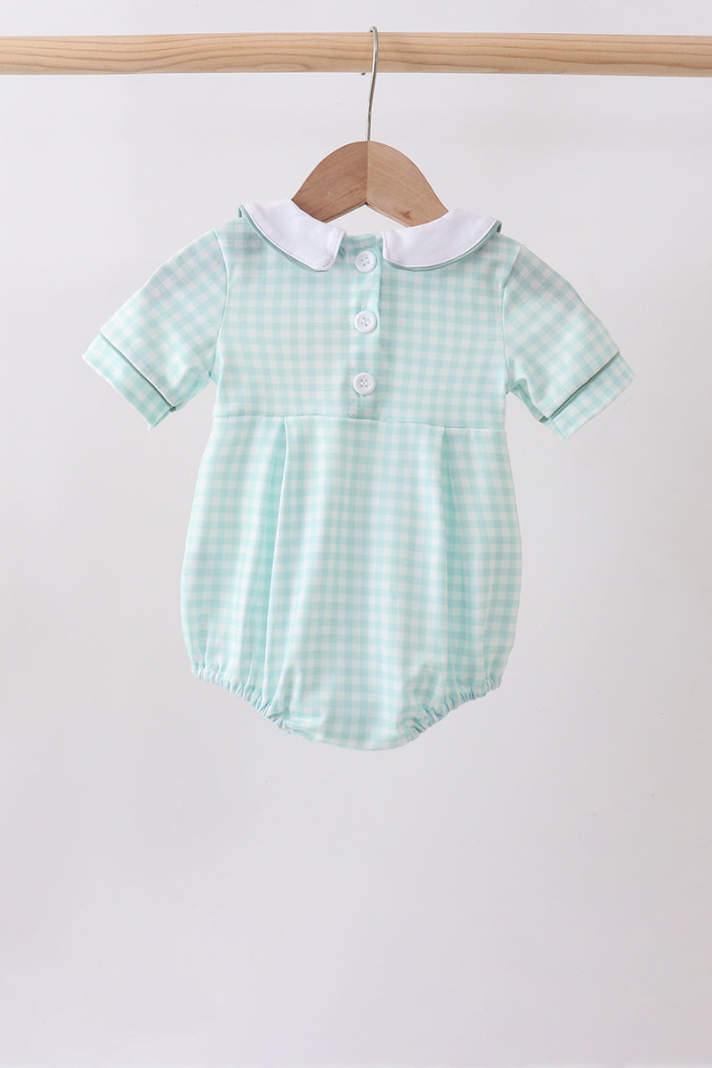  Aaria Tees