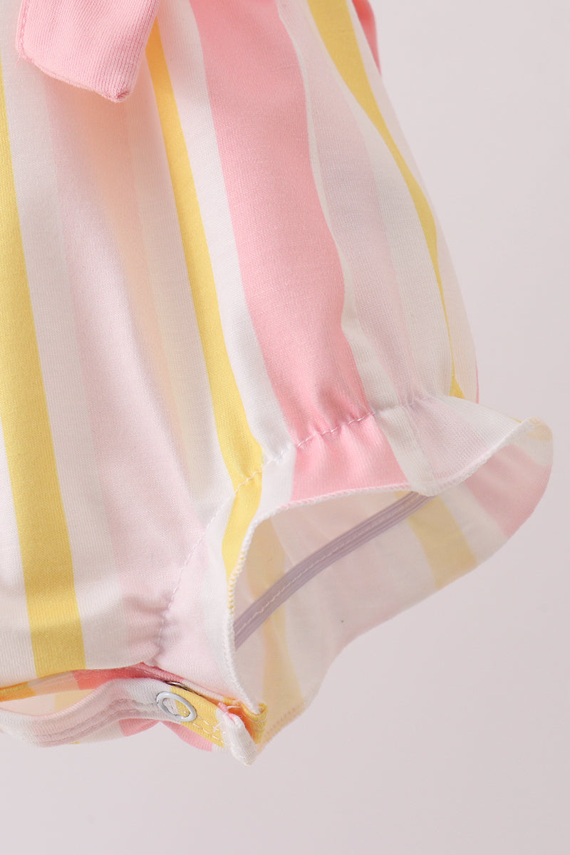  Aaria Tees