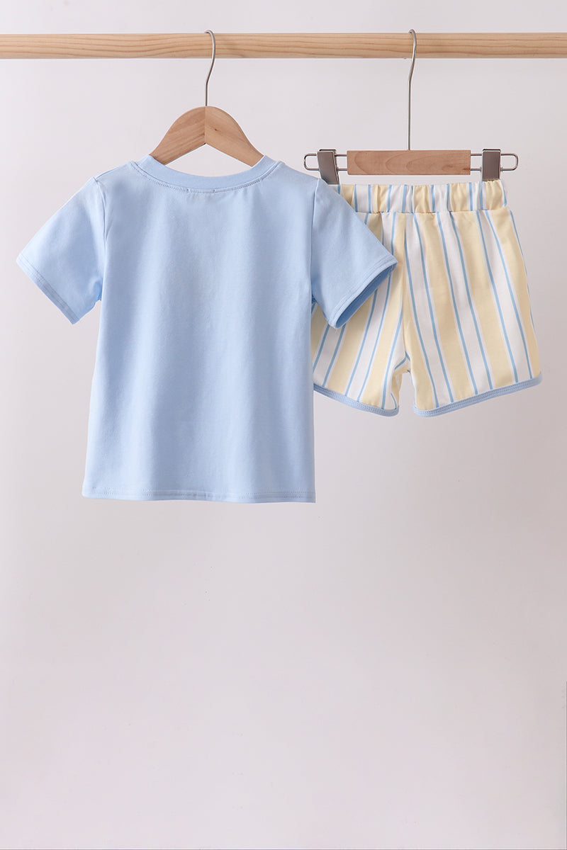  Aaria Tees