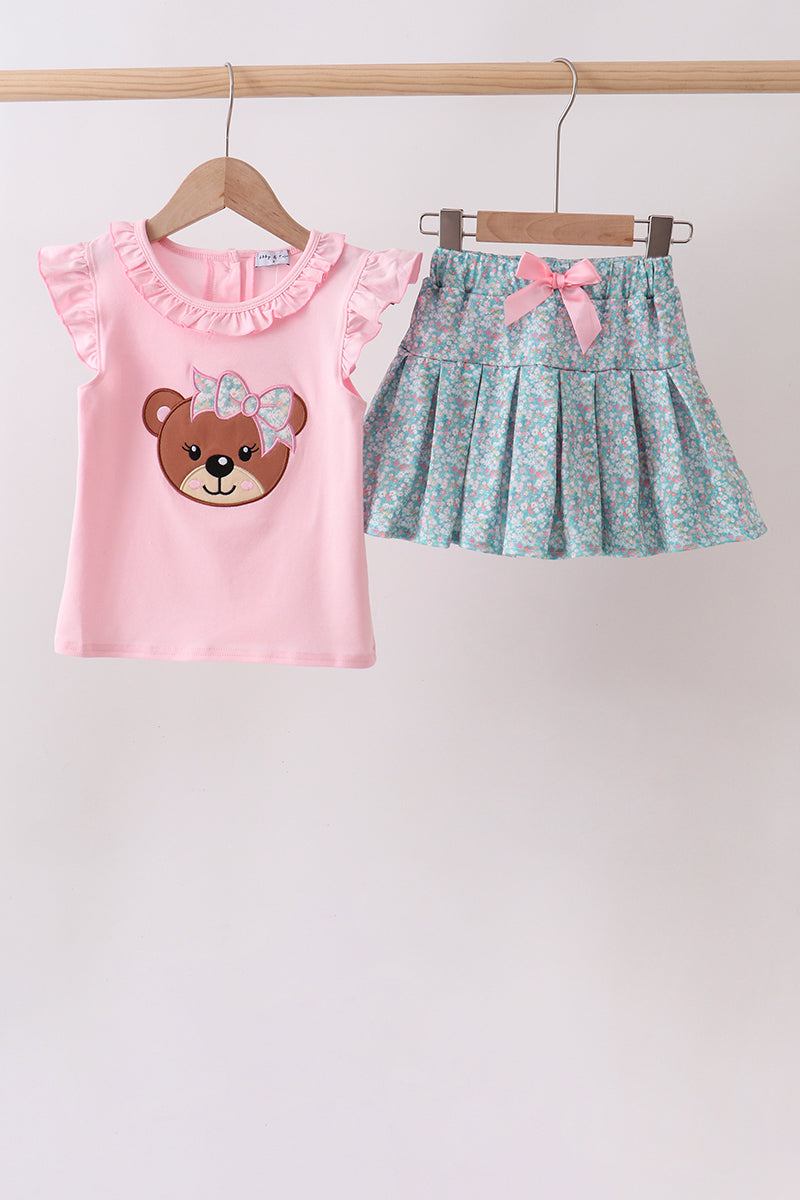  Aaria Tees