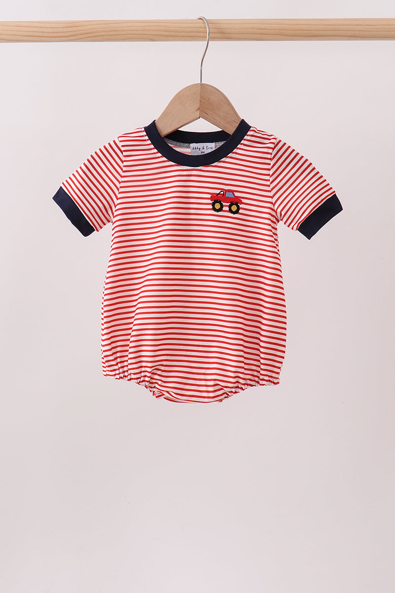  Aaria Tees