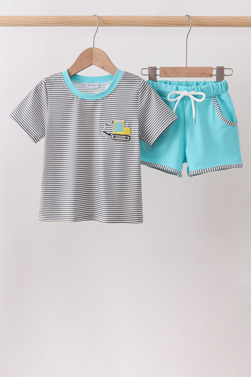  Aaria Tees