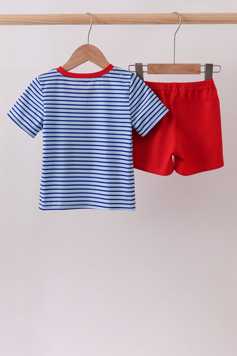  Aaria Tees