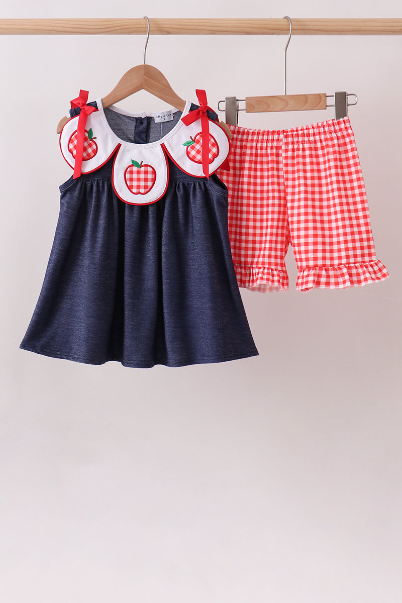  Aaria Tees