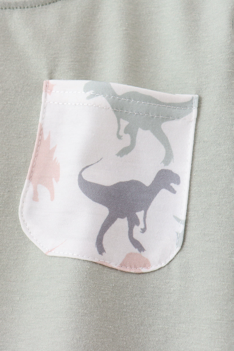  Aaria Tees