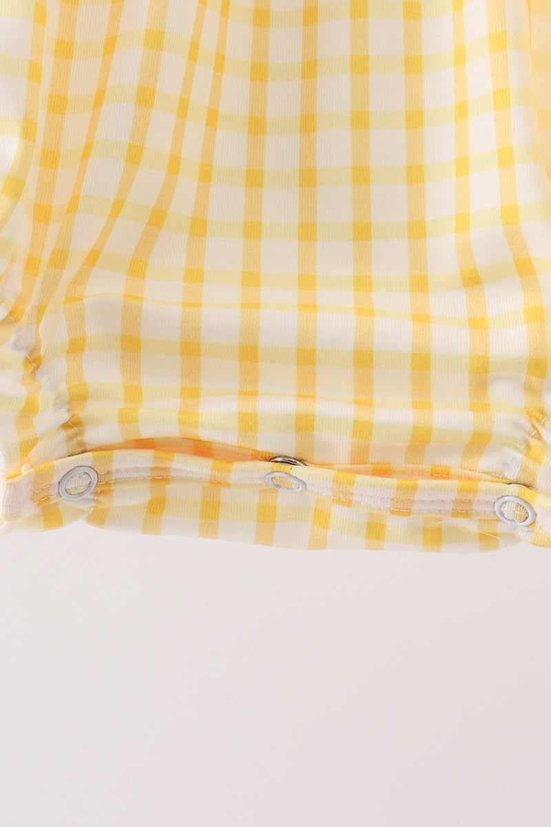  Aaria Tees