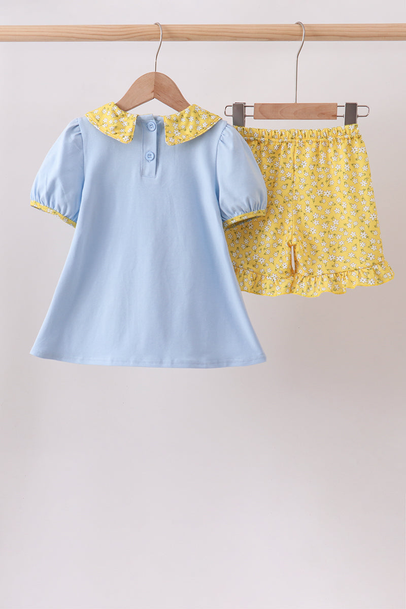  Aaria Tees