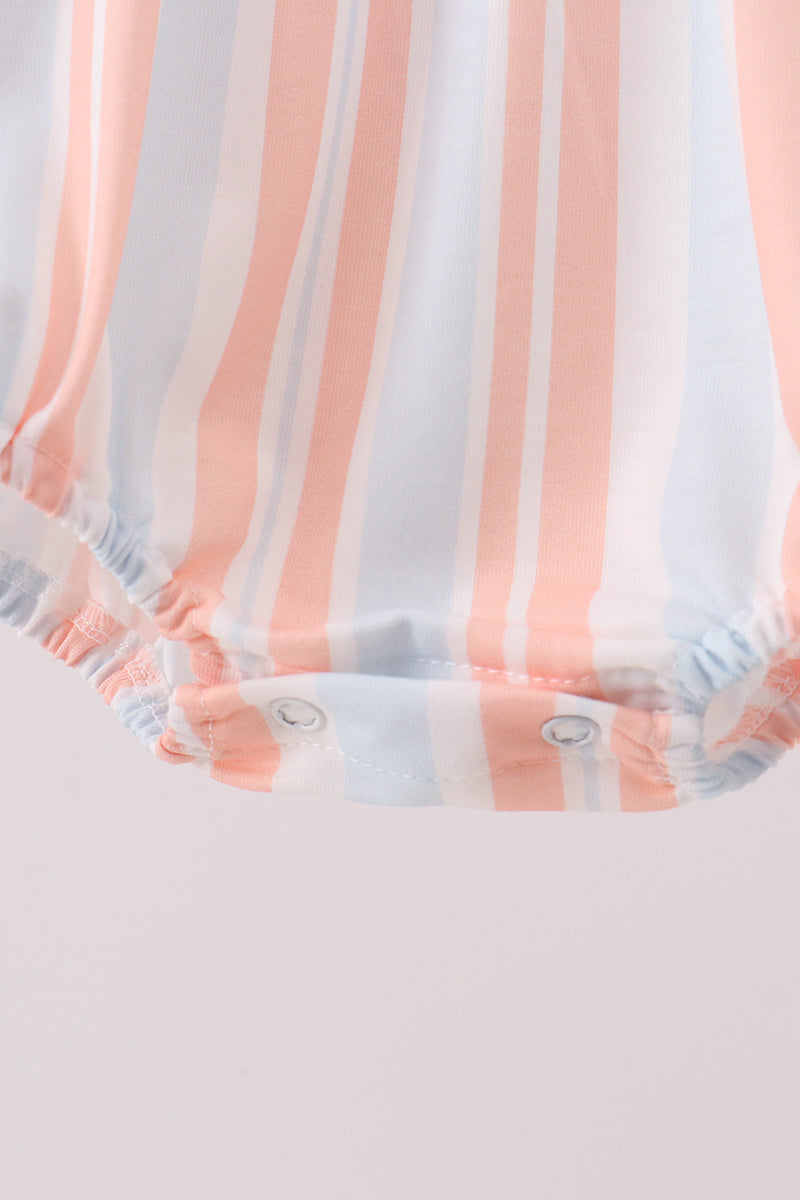  Aaria Tees